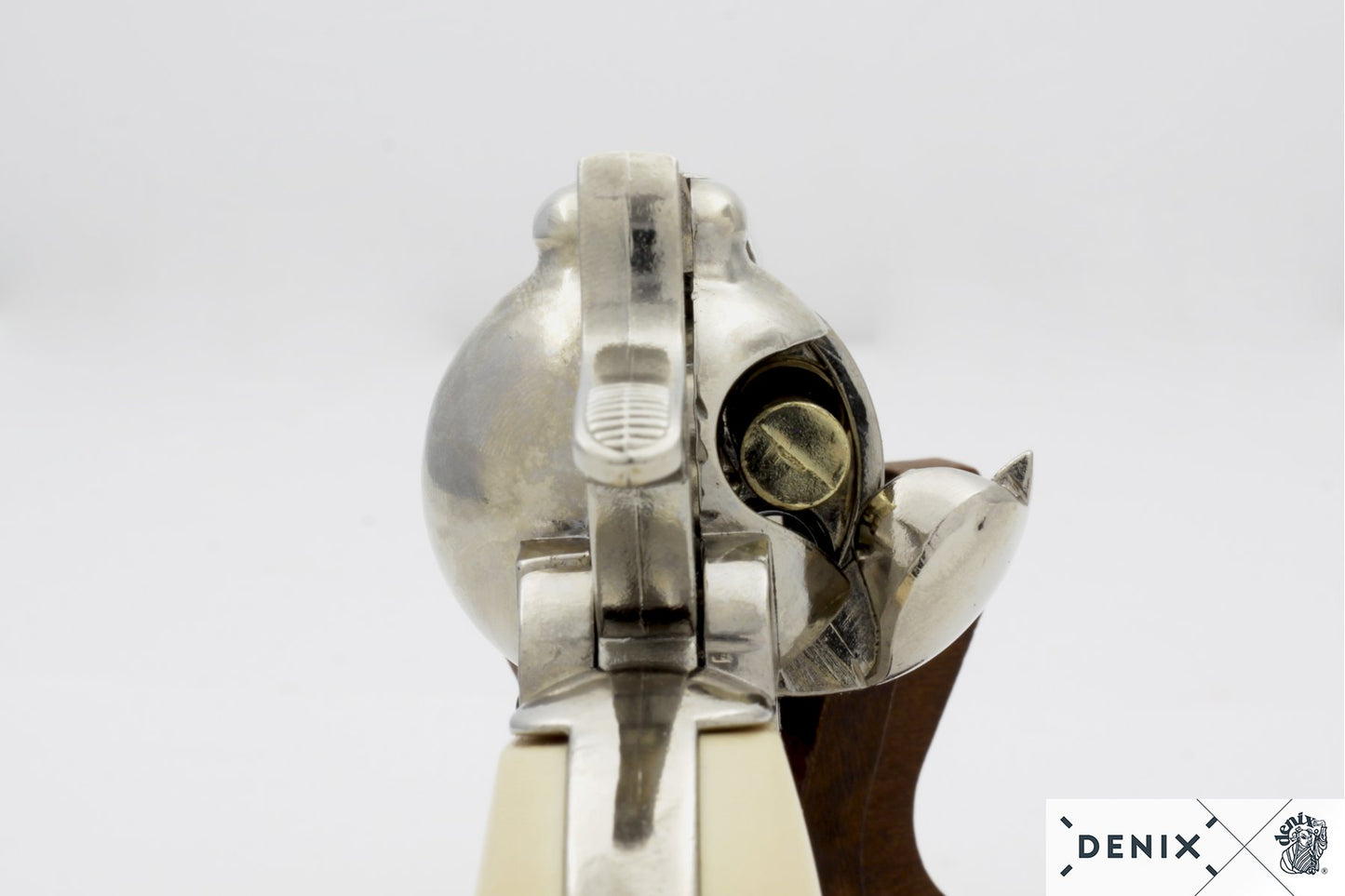 Colt Peacmaker 5.5" "Ivory Grip"