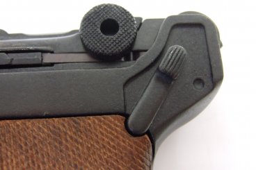 Luger P08 Artillerimodell