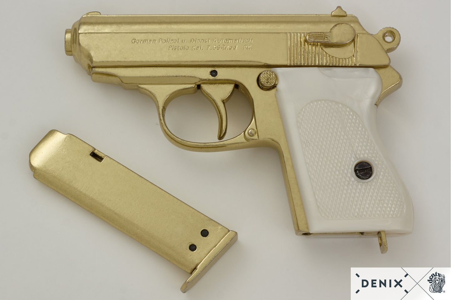 Walther PPK  - Golden Gun